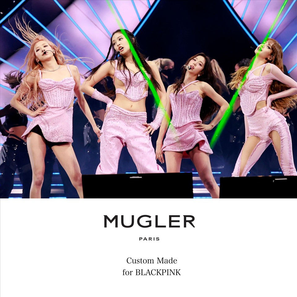 Mugler thiết kế trang phục riêng cho Blackpink. Ảnh: Style Blackpink