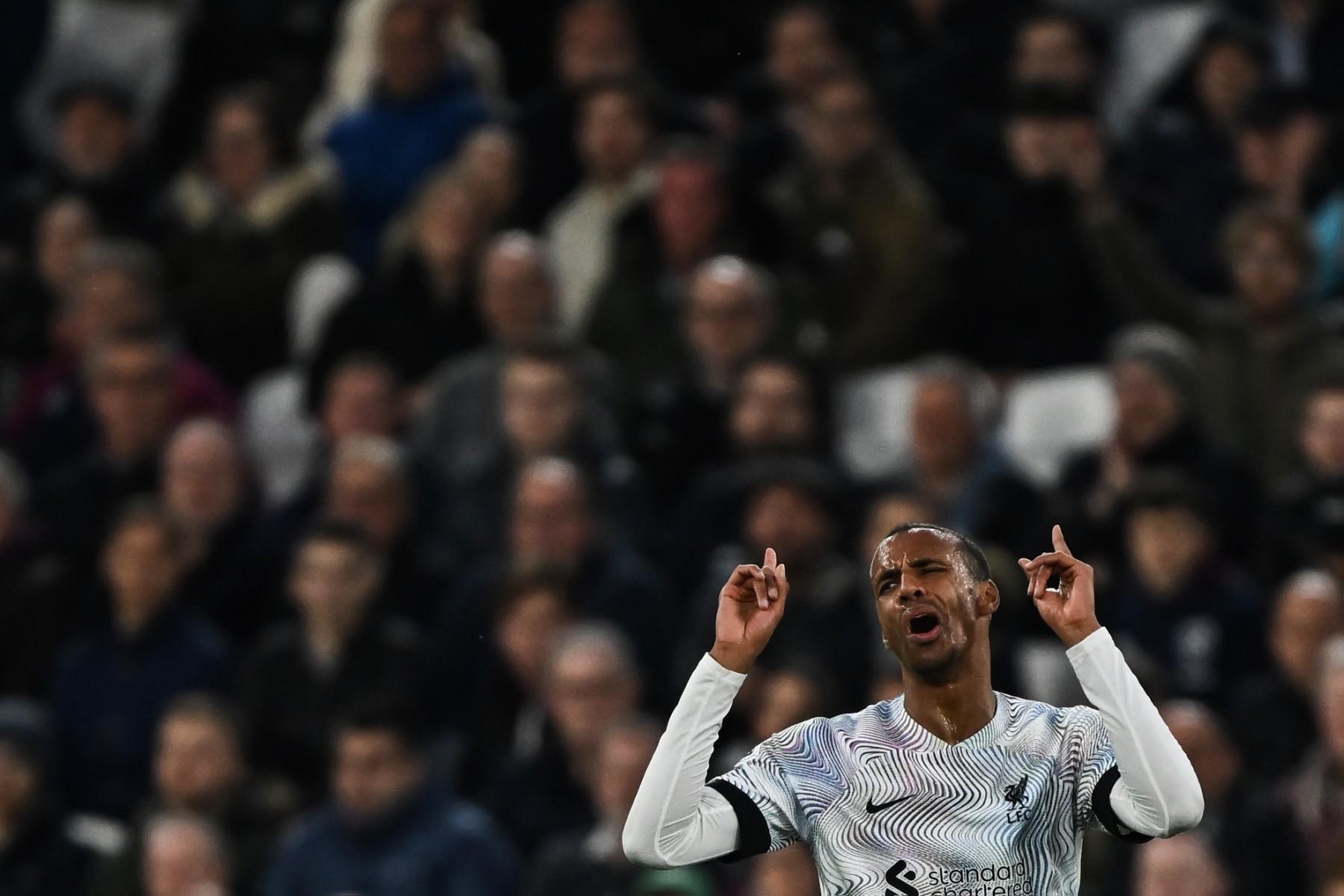 Tương lai của Matip không còn được đảm bảo tại Liverpool.  Ảnh: AFP