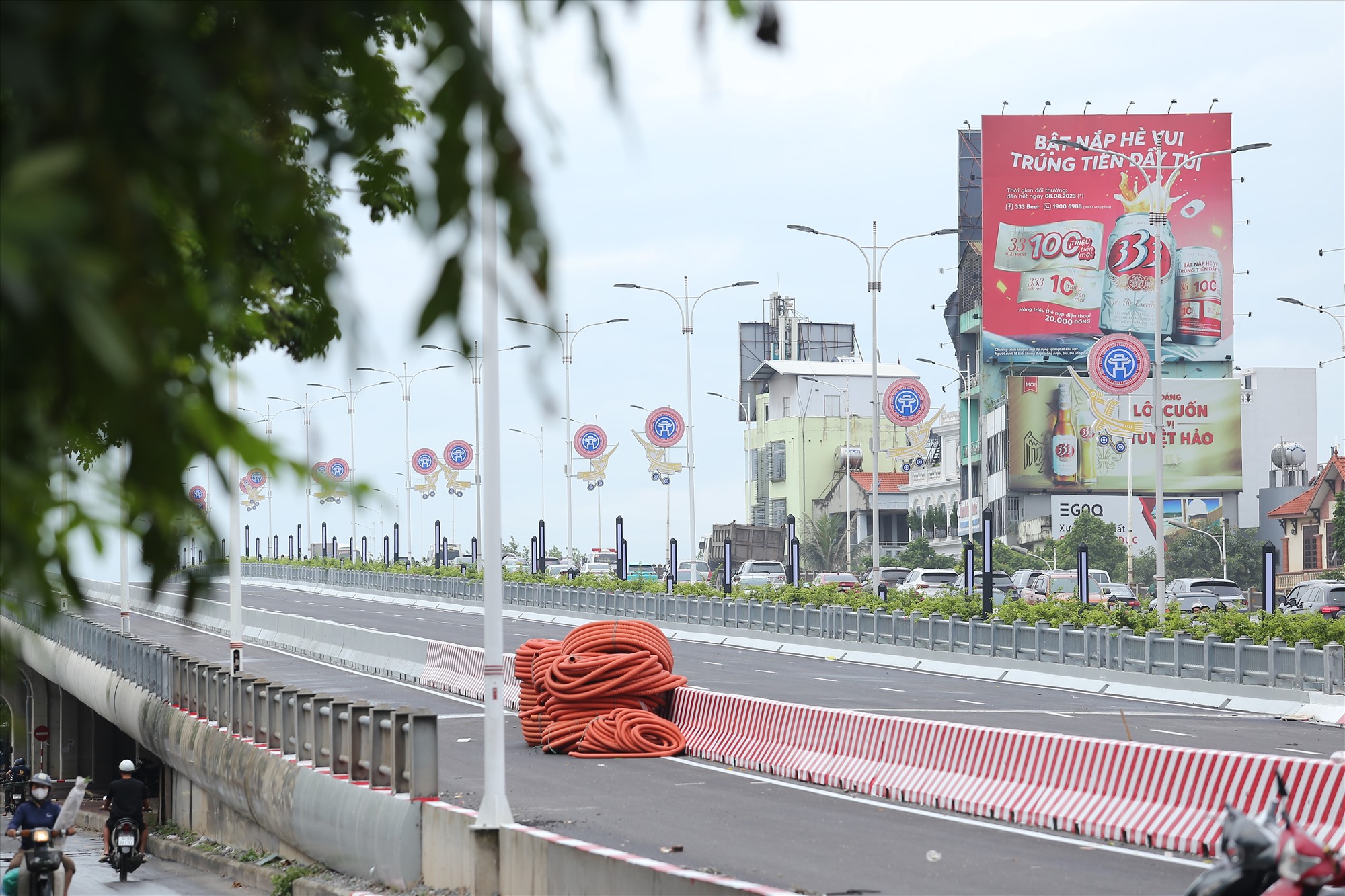 Cầu Vĩnh Tuy 2 sẵn sàng thông xe sau gần 3 năm thi công