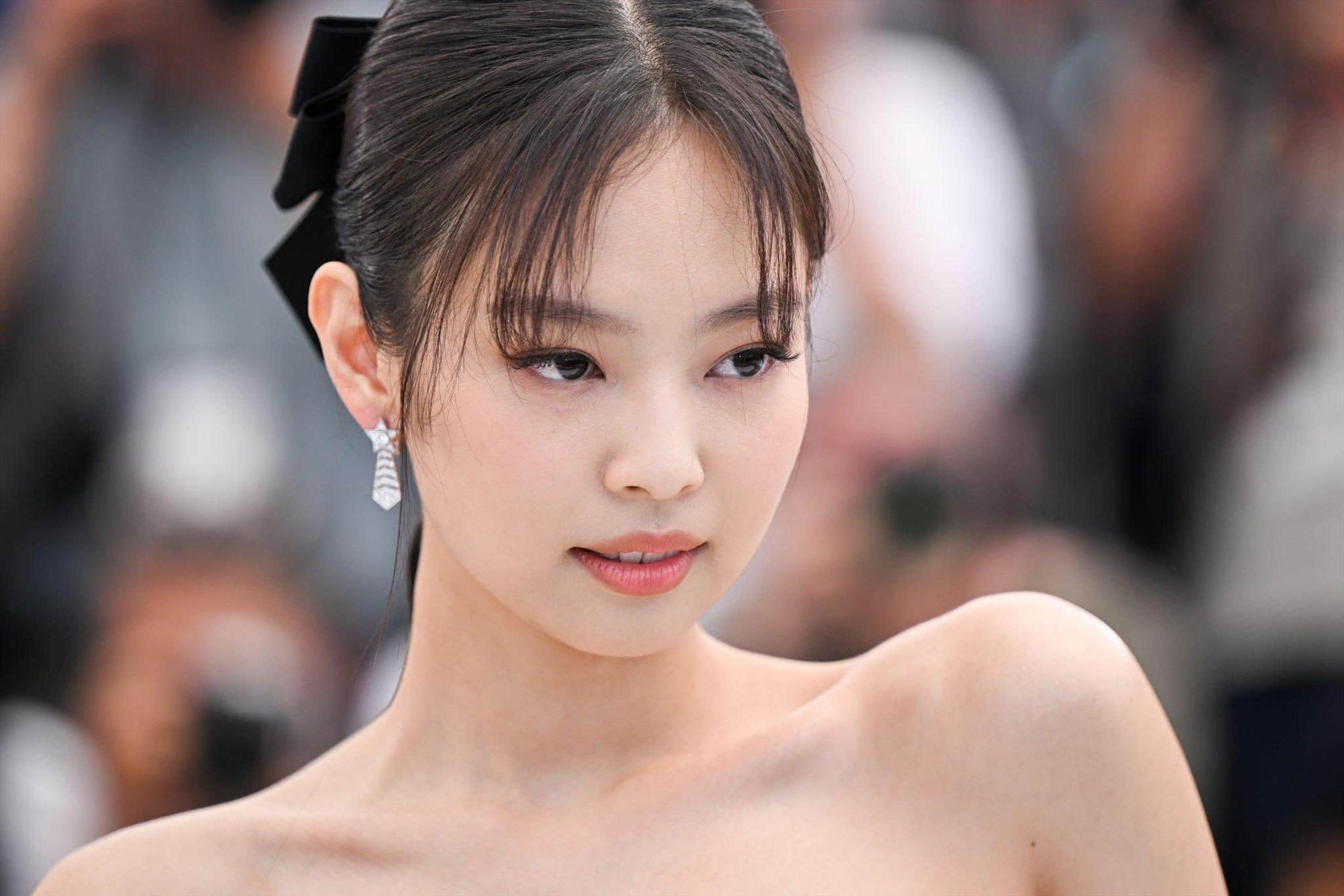 Jennie (Blackpink) lọt Top 50 Phụ nữ quyền lực năm 2023 của WWD