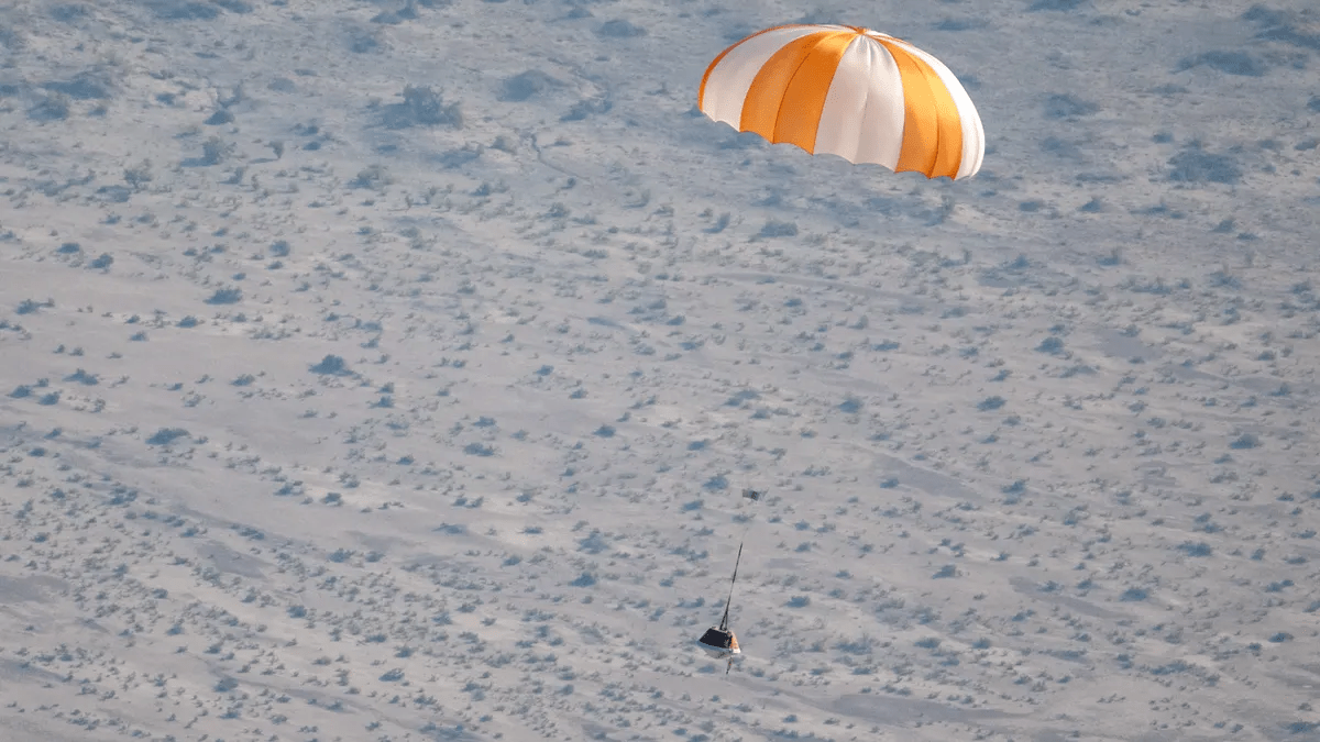 NASA làm nên lịch sử: Lấy thành công 60 gram vật liệu ngoài hành tinh quý giá - Ảnh 2.