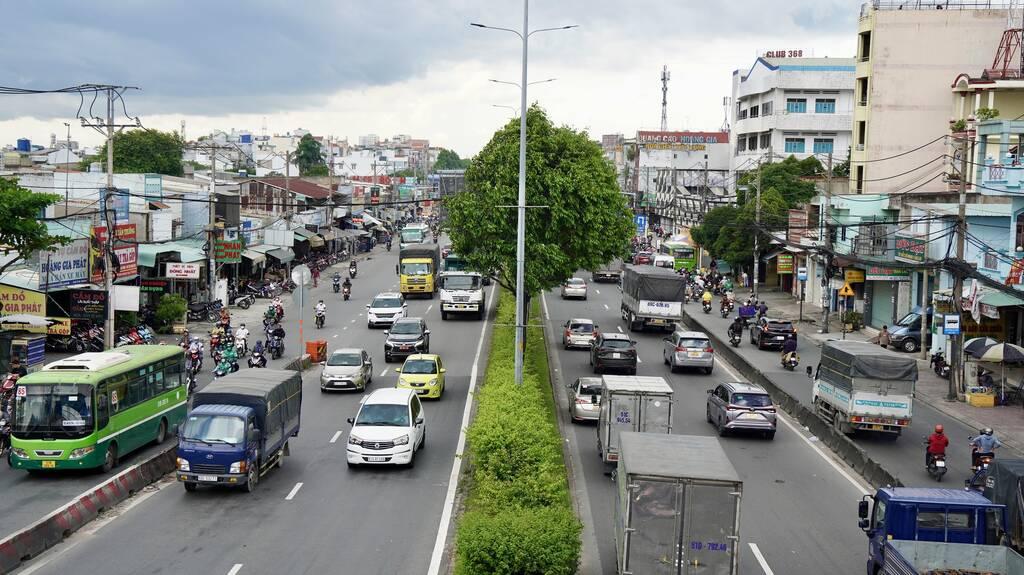 đi qua các địa phương bao gồm phường Tân Chánh Hiệp (quận 12), xã Bà Điểm, xã Xuân Thới Đông, xã Trung Chánh, xã Tân Xuân, thị trấn Hóc Môn, xã Xuân Thới Sơn, xã Tân Thới Nhì và xã Tân Hiệp (huyện Hóc Môn).