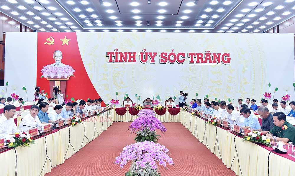 Quang cảnh hội nghị. Ảnh: Lâm Hiển