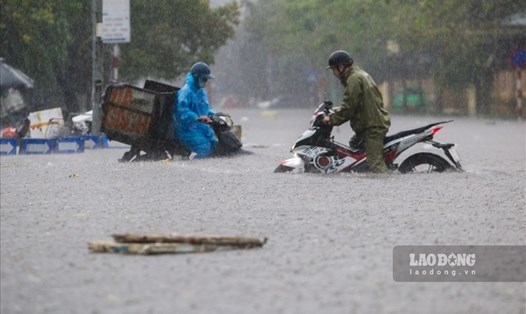 Từ Nghệ An đến Quảng Nam có mưa lớn đến hết ngày 13.10