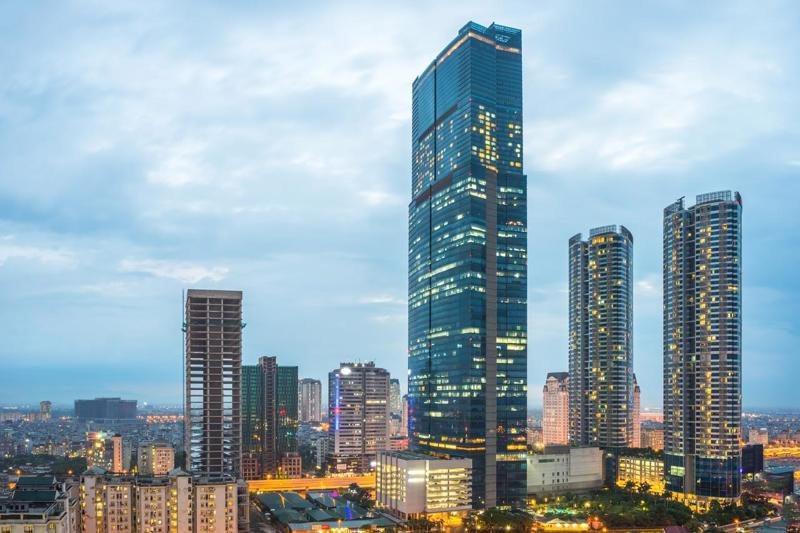 Savills: Giá thuê văn phòng tại Hà Nội trung bình dự kiến giảm khoảng 1% mỗi năm đến năm 2026 - Ảnh 1.