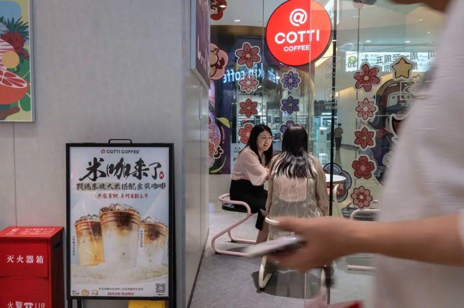 'Cơn đau đầu' của Starbucks: Cà phê giá rẻ mọc lên như nấm, chuỗi sau bán rẻ hơn chỉ 3.000 đồng cũng có thể lôi kéo được khách - Ảnh 1.