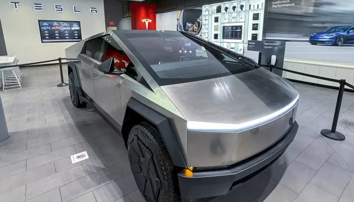 Elon Musk ra ‘tối hậu thư’, Tesla báo cáo lợi nhuận không như kỳ vọng, thậm chí sắp ‘đi lùi’ vì quá tham vọng: Tương lai nào cho hãng xe điện trong 2024? - Ảnh 3.
