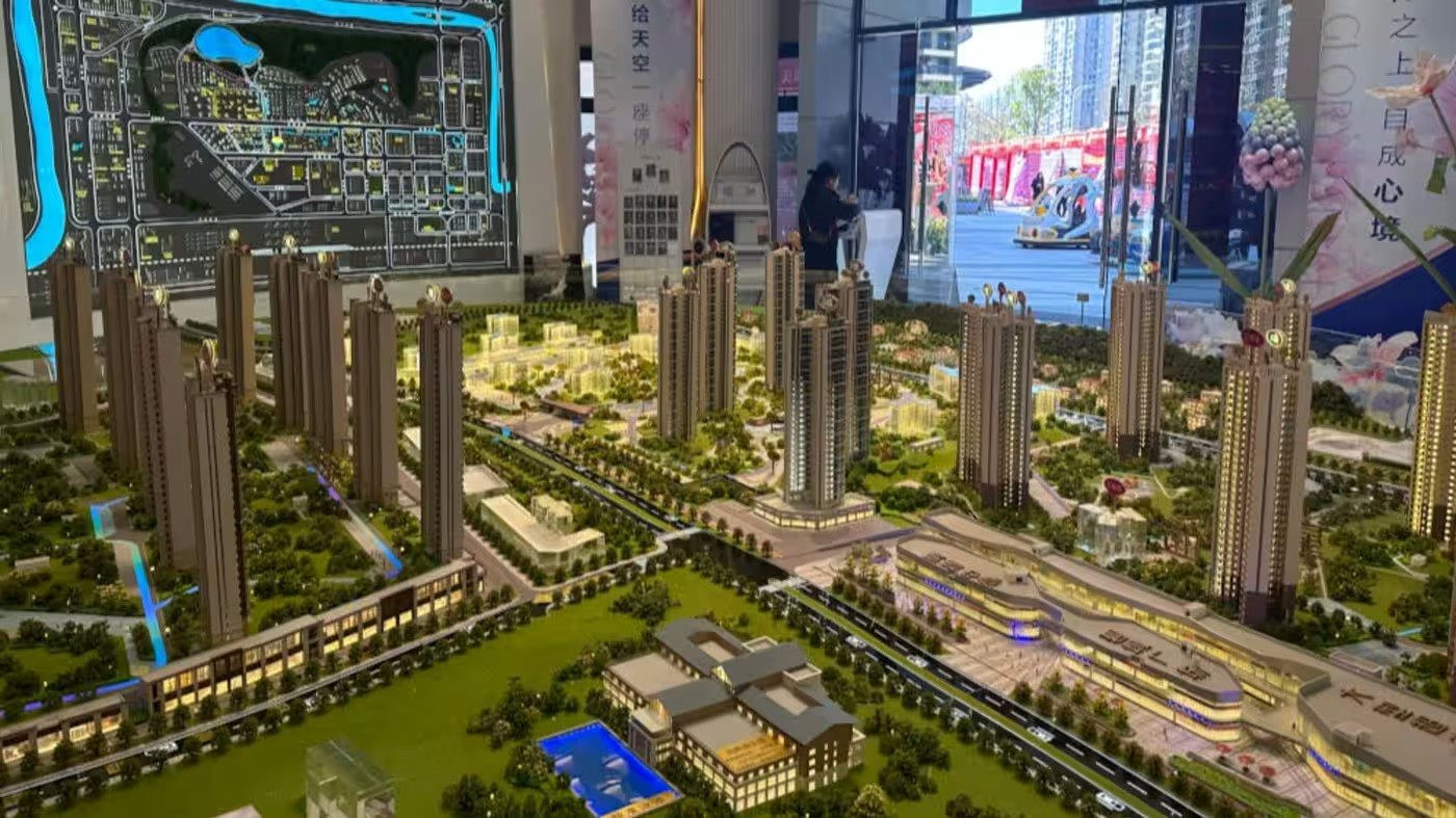 Nhà giữa thành phố ở Trung Quốc giảm nửa tỷ/căn, giá chưa tới 3 tỷ còn được miễn phí chỗ đậu xe nhưng... vẫn ế - Ảnh 1.