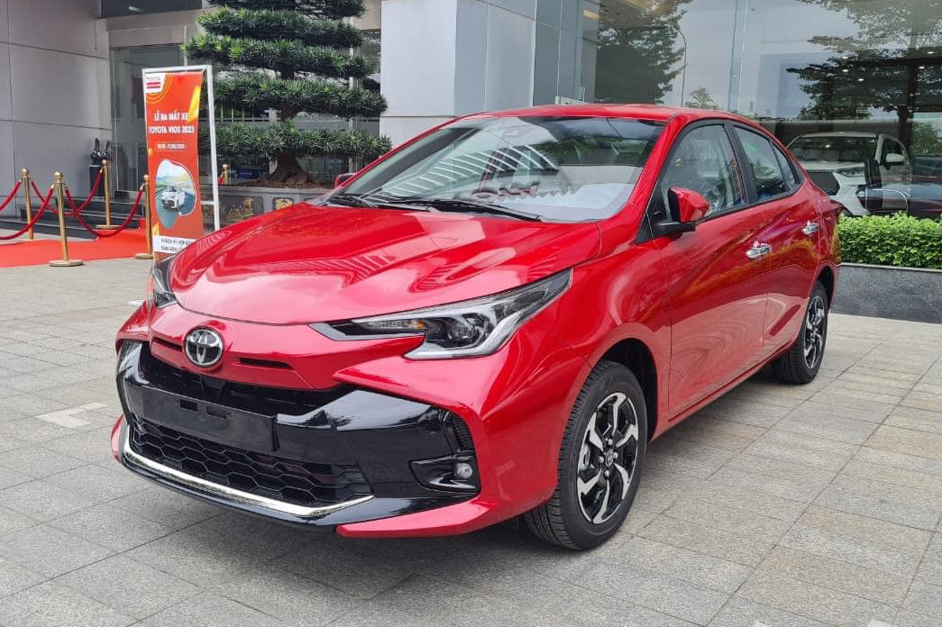 'Vua doanh số' một thời Toyota tụt xuống hạng 6, xếp sau Honda: Không xe nào lọt top 10, đến cả Vios, Corolla Cross cũng bán ít - Ảnh 3.