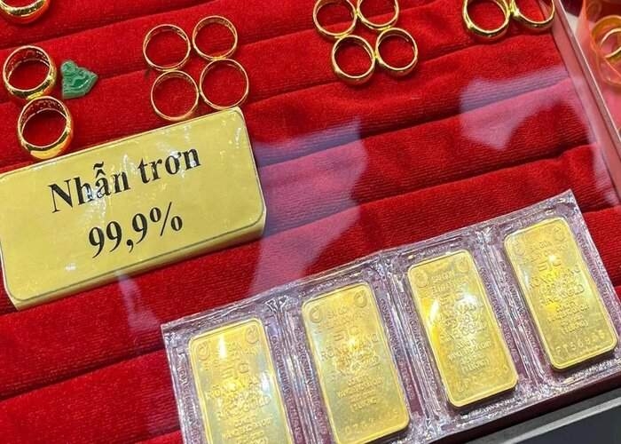 Giá vàng hôm nay 29/4/2024: Bất ngờ nhảy vọt sau đấu thầu vàng miếng