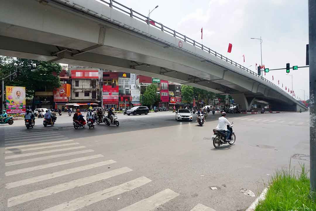 Hiện trạng nút giao phố Lò Đúc và đường Trần Khát Chân. Ảnh: Nhật Minh