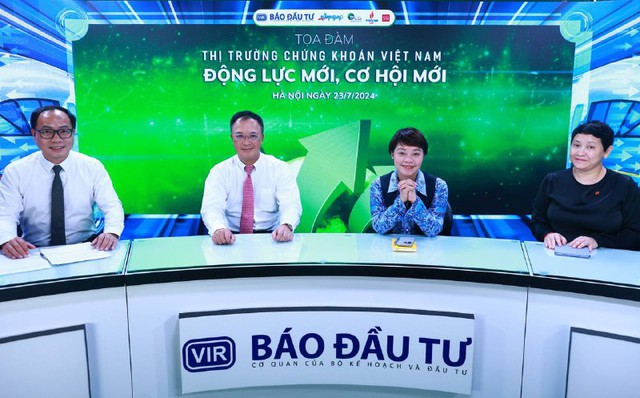 Tại sao các “ông lớn” vốn hóa nghìn tỷ như ACV, BSR… vẫn giao dịch trên UPCoM, chưa chịu chuyển sàn? Phó Chủ tịch UBCKNN chỉ điểm hai nguyên nhân- Ảnh 1.