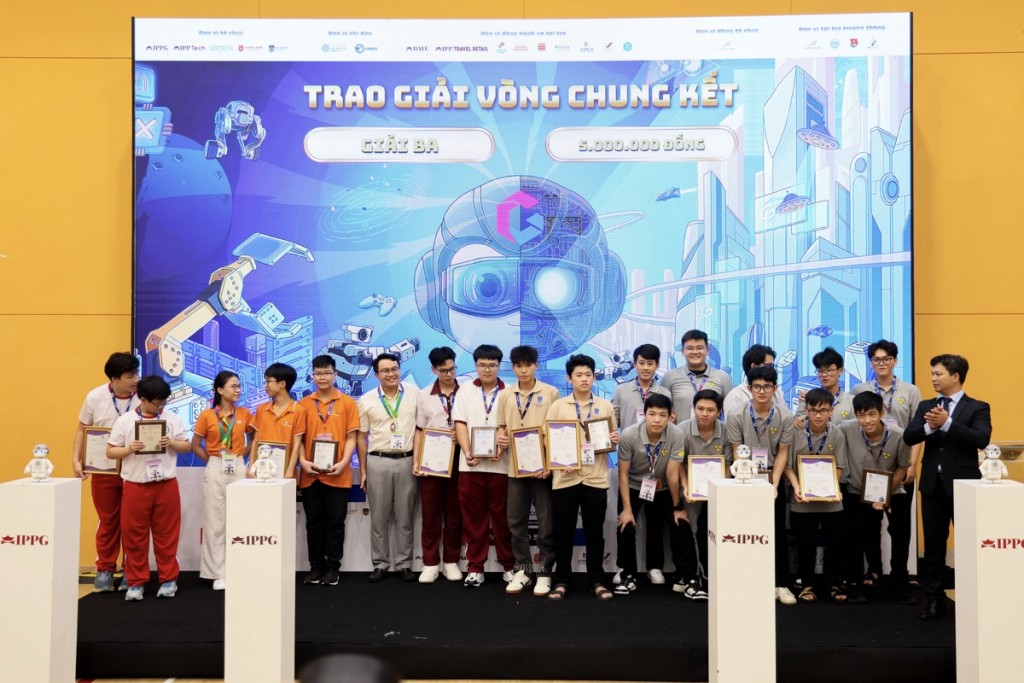 Tập đoàn IPPG kết hợp tổ chức thành công cuộc thi ROBOG