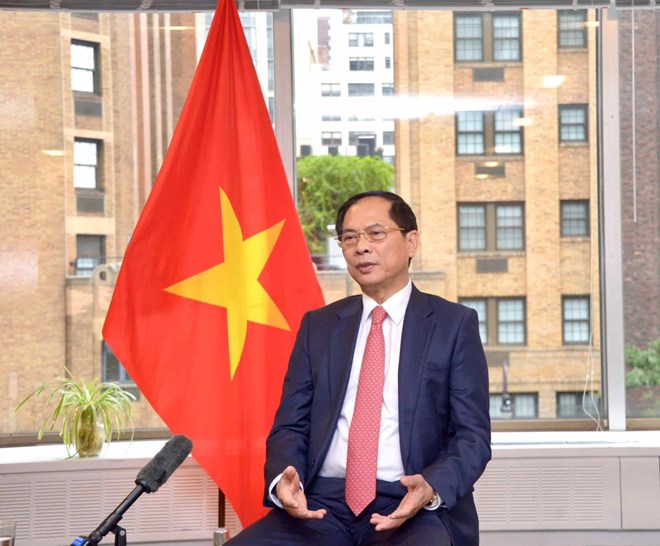 Thúc đẩy quan hệ giữa Việt Nam với Mông Cổ, Ireland và Pháp
