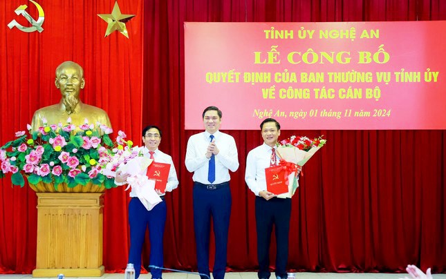 Nghệ An luân chuyển, điều động nhiều cán bộ chủ chốt