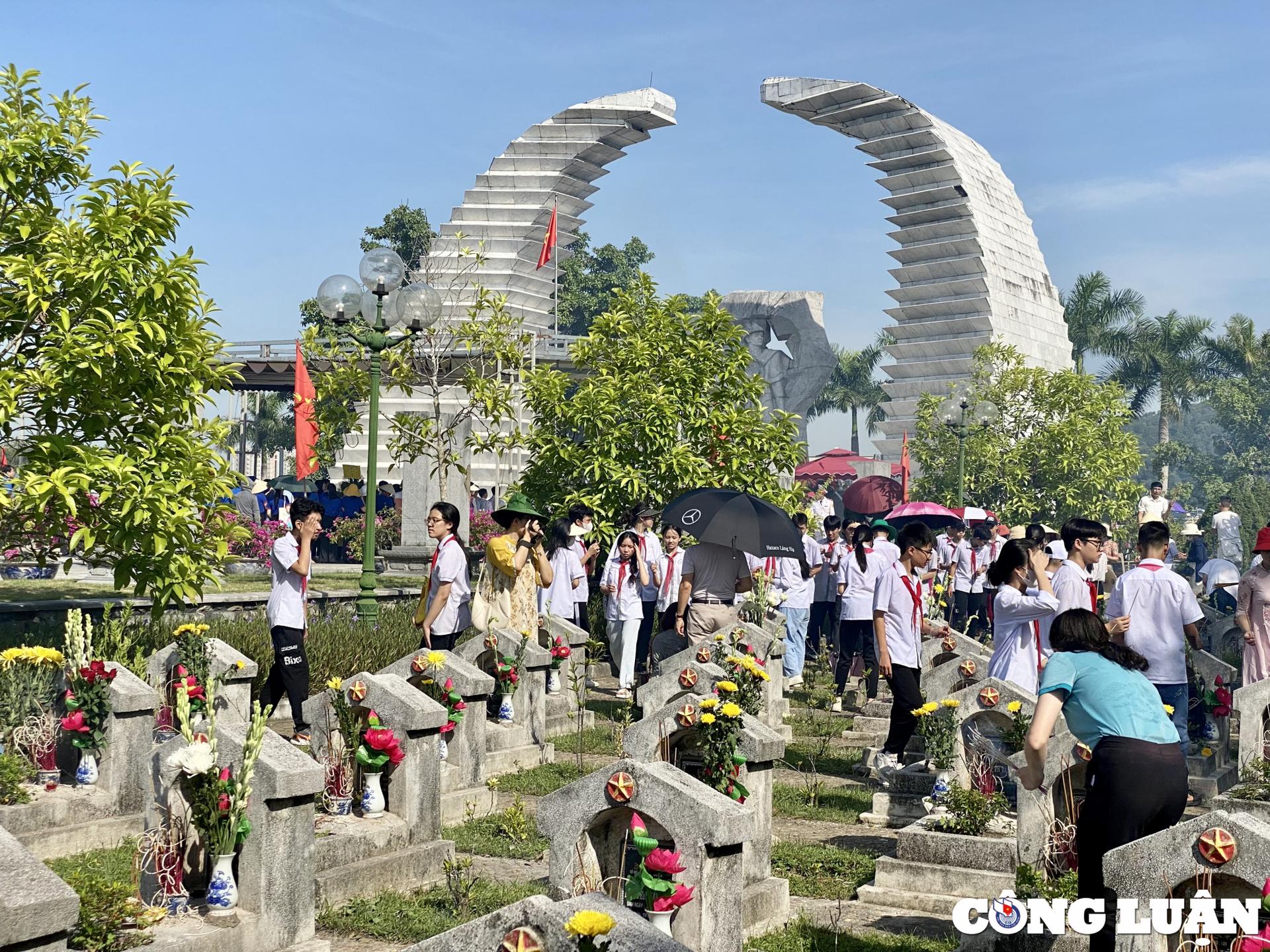 thanh hoa viet tiep trang su nghia tinh tri an nguoi co cong hinh 4