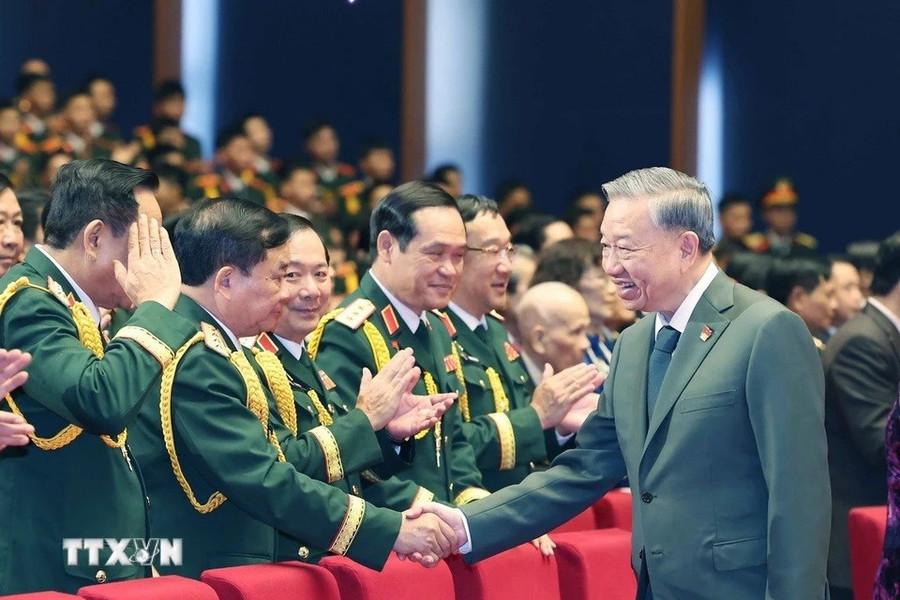 tong-bi-thu-du-le-ky-niem-80-nam-ngay-thanh-lap-quan-doi-nhan-dan-viet-nam-9.jpg