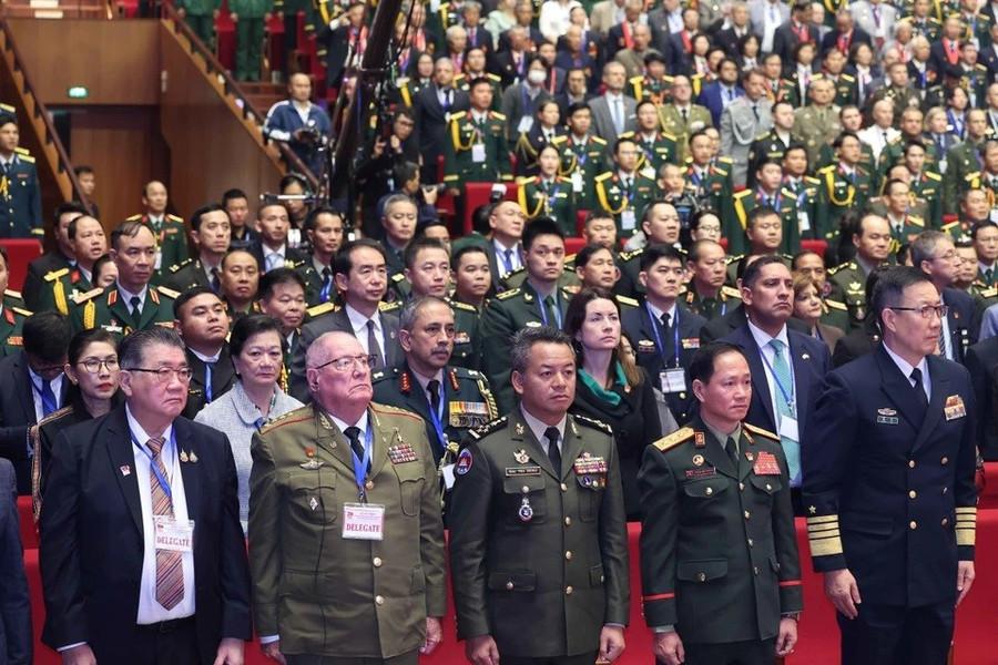 tong-bi-thu-du-le-ky-niem-80-nam-ngay-thanh-lap-quan-doi-nhan-dan-viet-nam-13.jpg