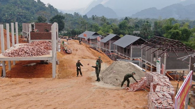 Át Thượng hồi sinh sau thảm họa sạt lở đất