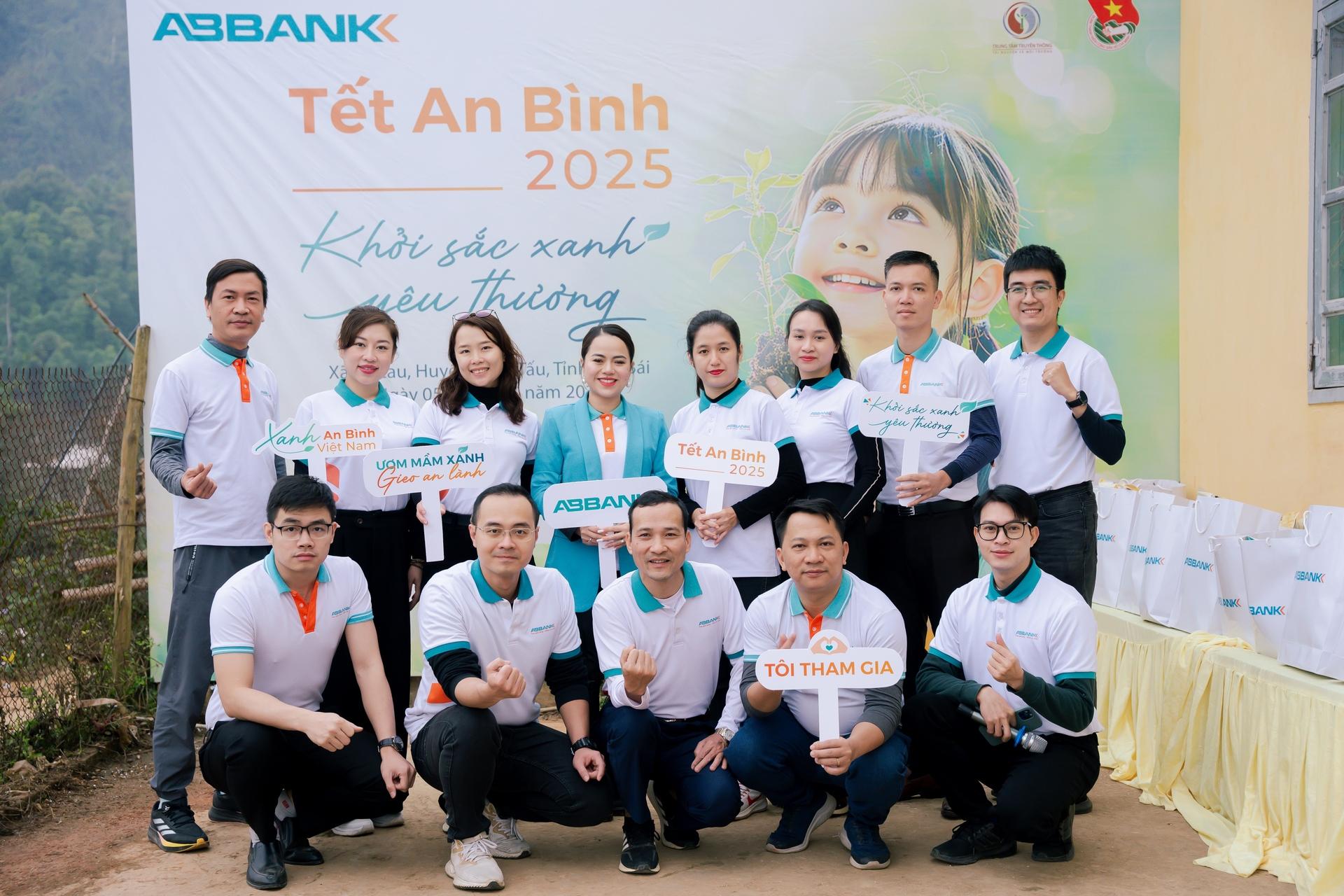 abbank phat dong gay quy 100000 cay xanh cho nguoi dan tinh yen bai hinh 7