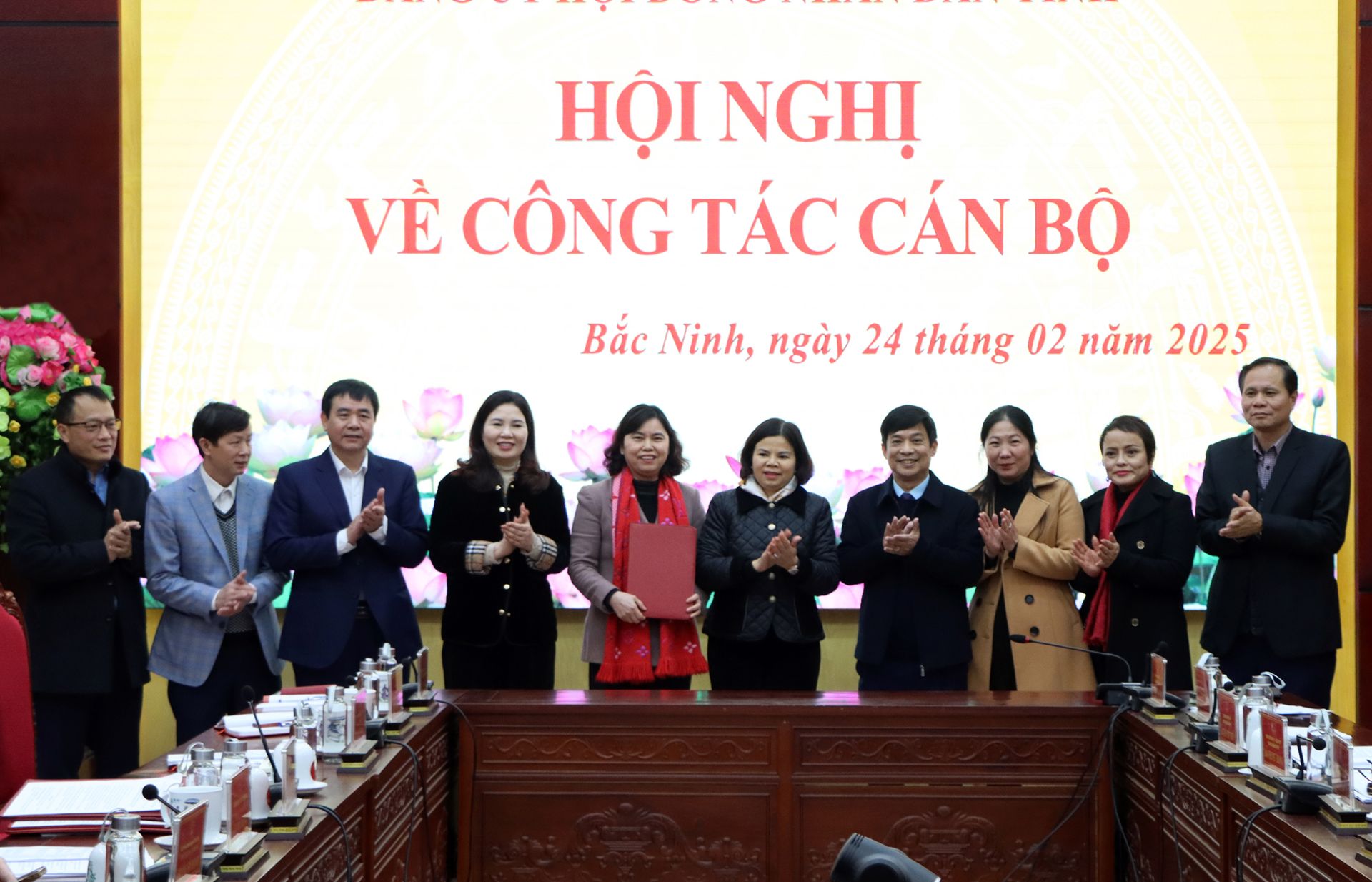 dang bo hdnd tinh bac ninh gom 4 chi bo truc thuoc voi 38 dang vien hinh 1