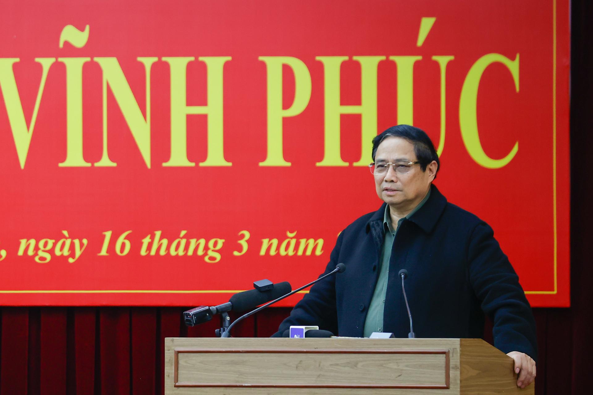 vinh phuc can trien khai cac cong viec voi tinh than 3 co va 2 khong hinh 2