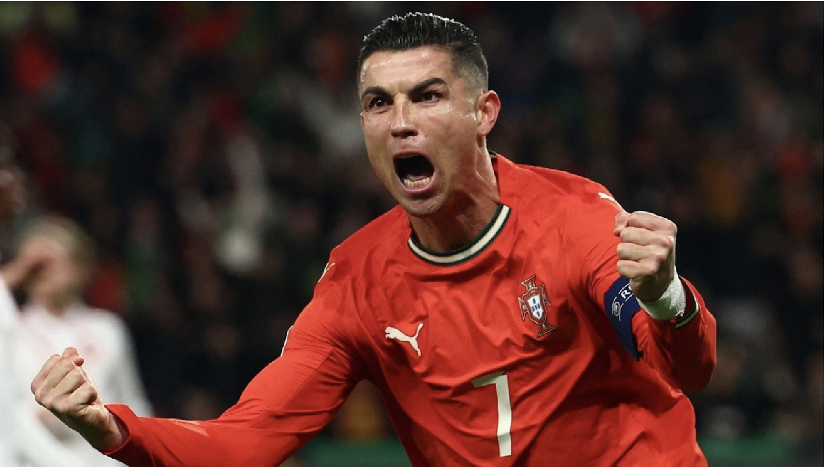 ronaldo toa sang bo dao nha gianh ve vao ban ket nations league hinh 1