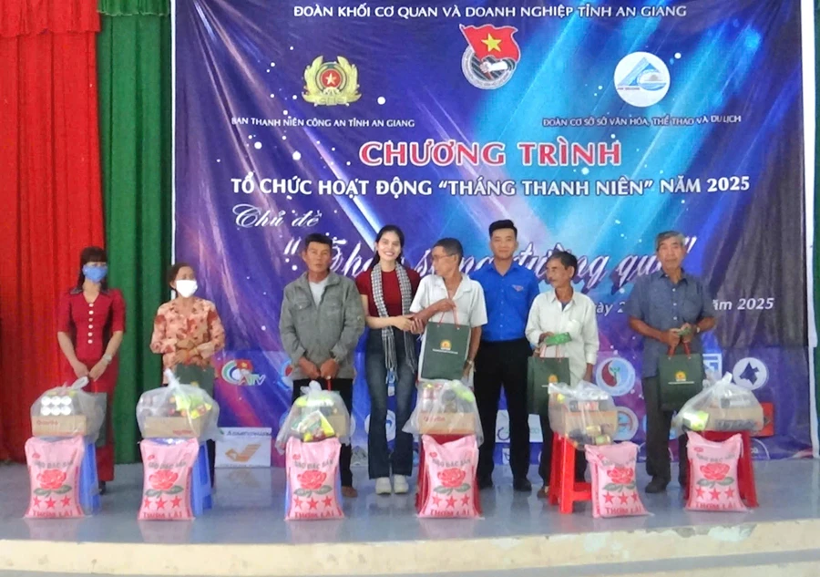 An Giang sôi nổi với các hoạt động Tháng Thanh niên năm 2025. Ảnh: T.N