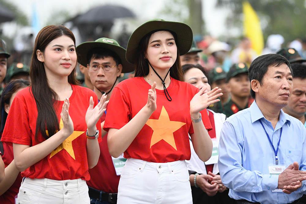 Bên cạnh các thành viên ban tổ chức, vận động viên, người dân,... sự kiện còn có sự tham gia của Hoa hậu Việt Nam 2020 Đỗ Thị Hà, Á hậu Nguyễn Lê Ngọc Thảo và các thí sinh Hoa hậu Việt Nam 2024.