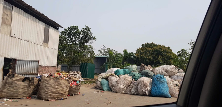 Xưởng tái chế nhựa không phép ở Hải Dương