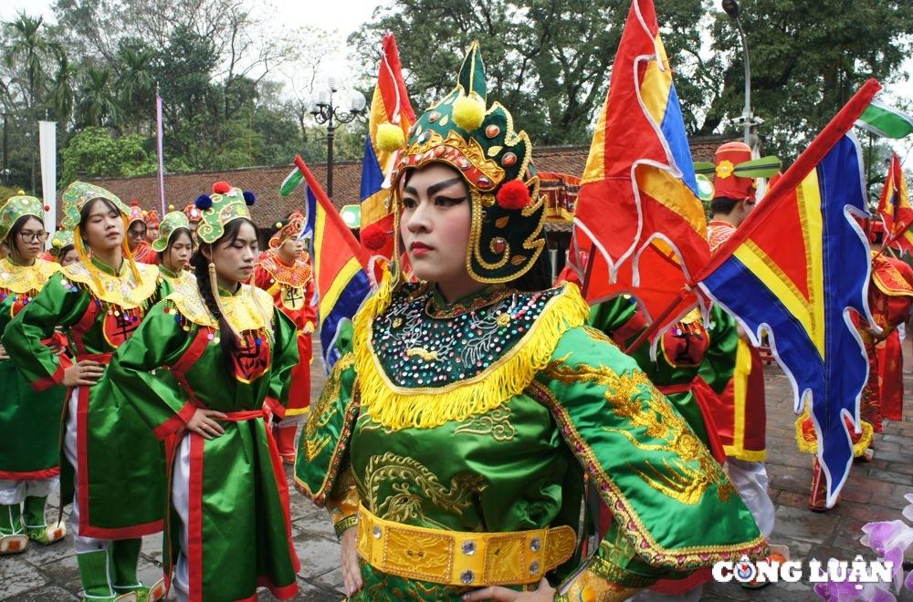 nguoi dan yen so hao hung voi nghi le ruoc gia hinh 8