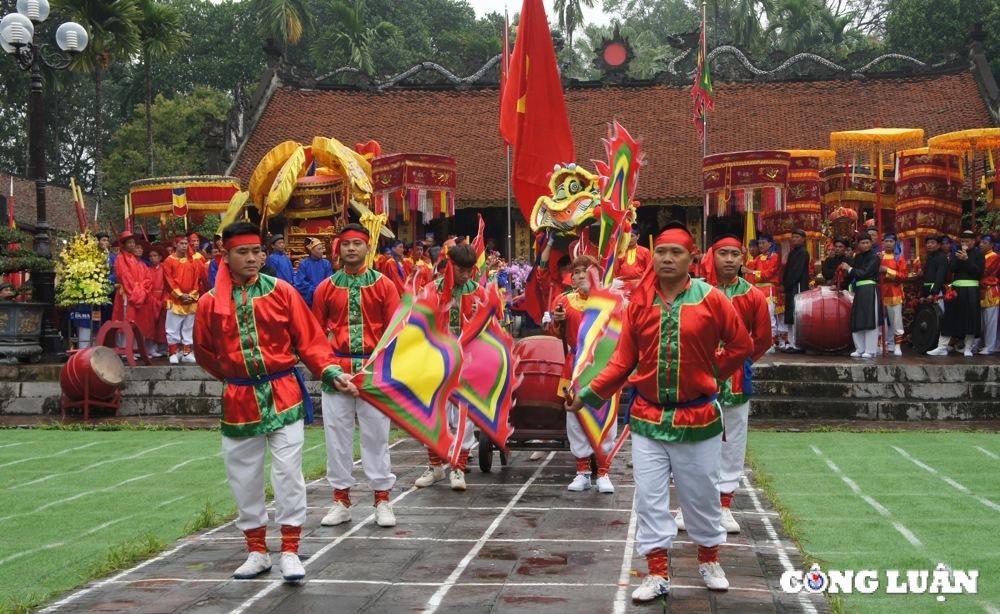 nguoi dan yen so hao hung voi nghi le ruoc gia hinh 6