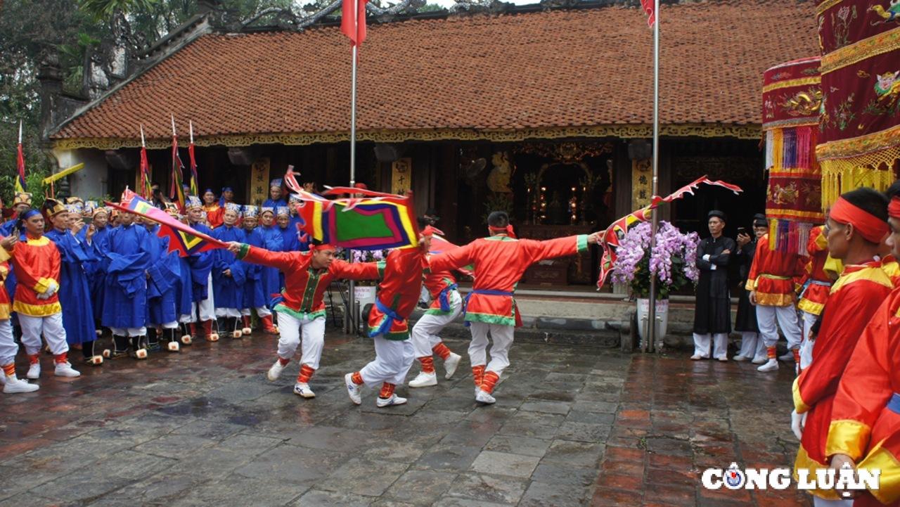 nguoi dan yen so hao hung voi nghi le ruoc gia hinh 2