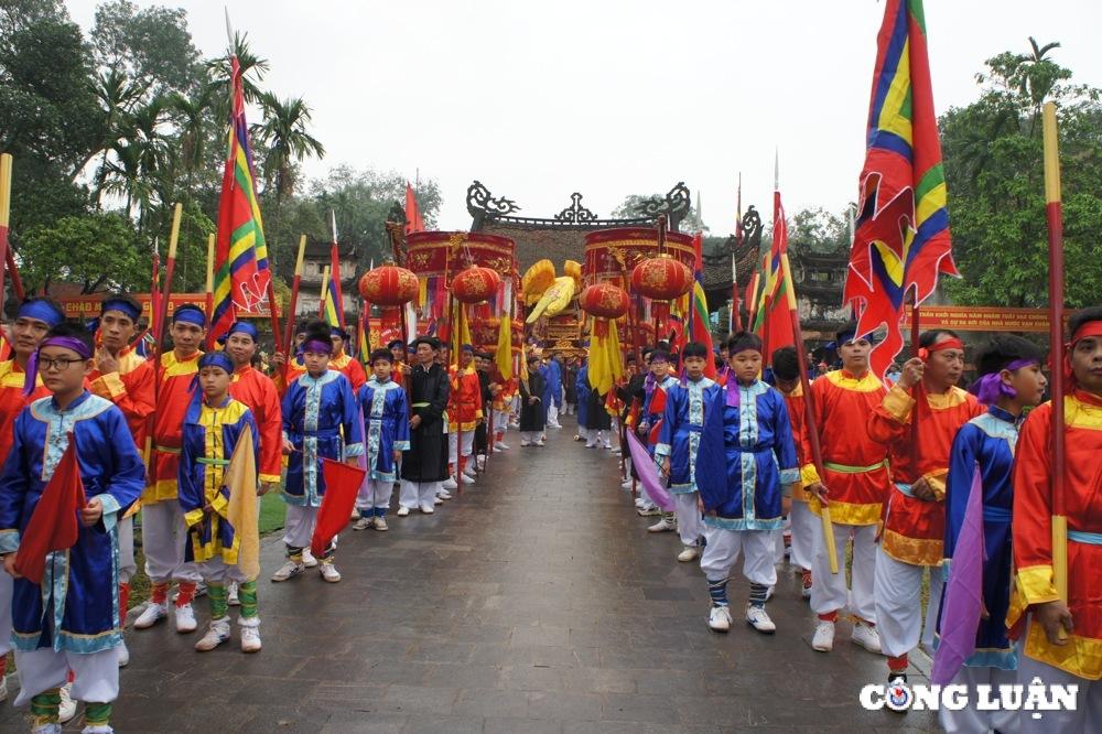 nguoi dan yen so hao hung voi nghi le ruoc gia hinh 4