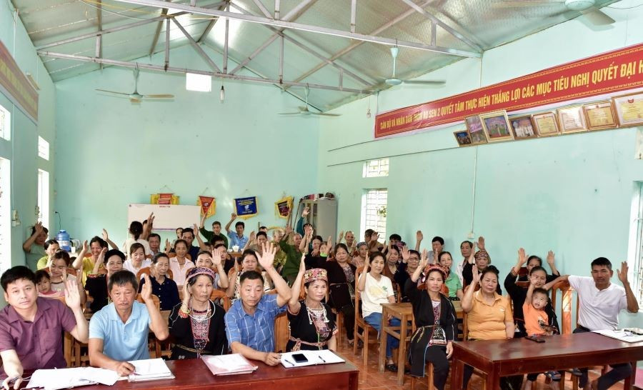 cu-tri-thon-ao-sen-2-xa-duc-ninh.jpg