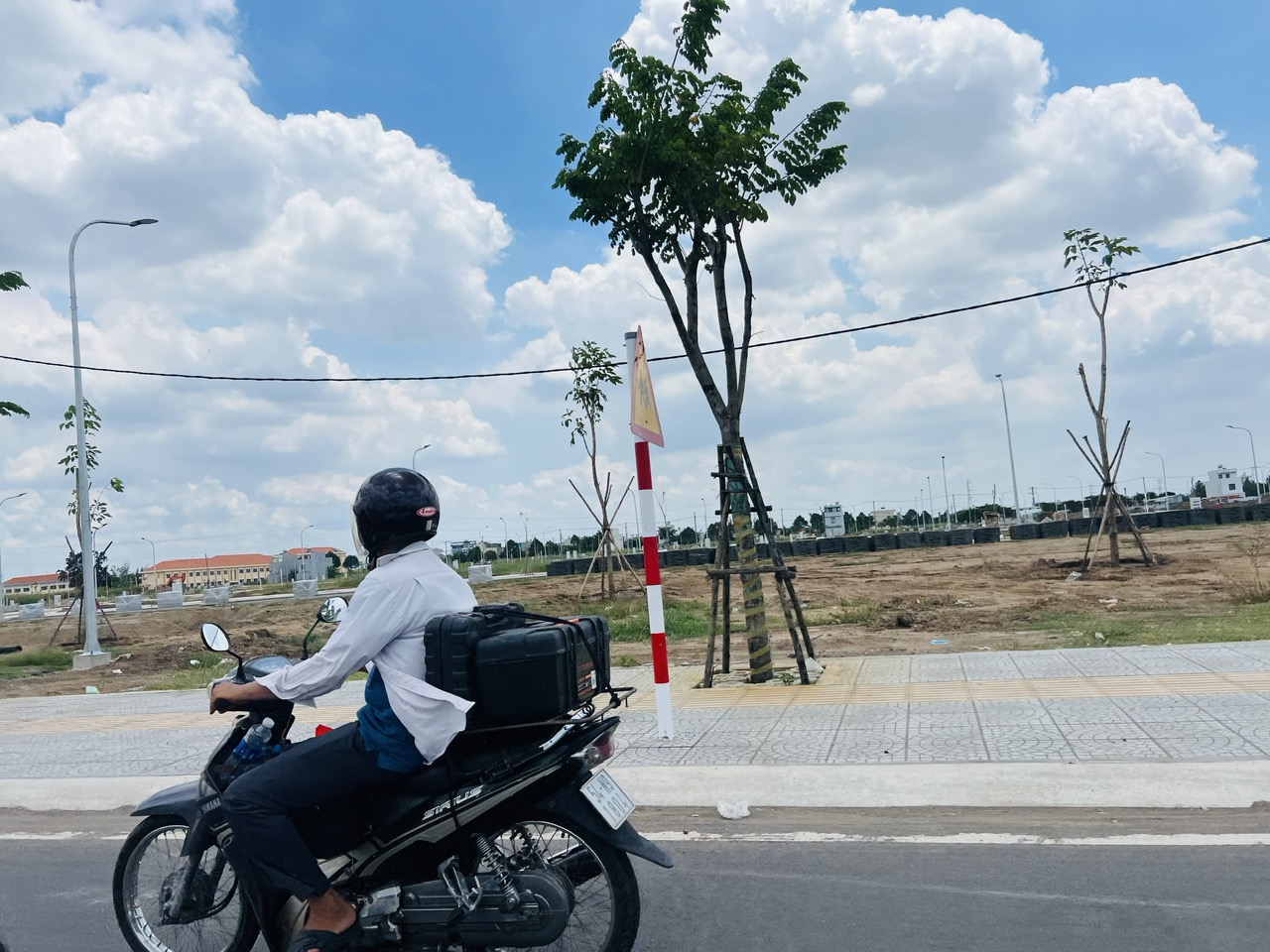 Đất nền tỉnh tăng giá như “lên đồng”- Ảnh 1.