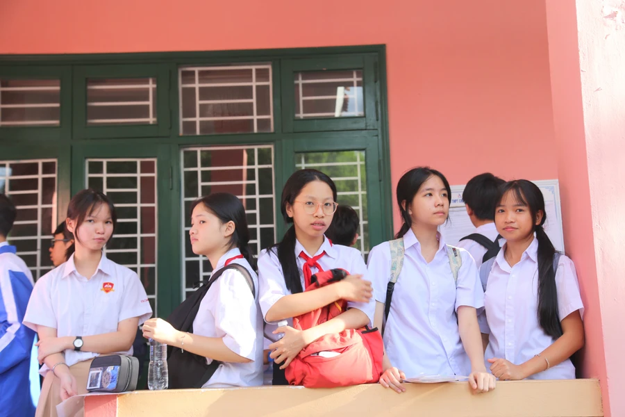 Thí sinh Quảng Trị tham gia kỳ thi tuyển sinh vào lớp 10.