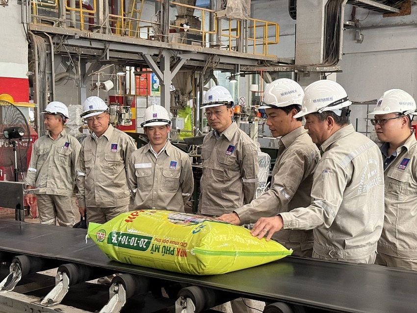 Đạo đức và văn minh ở Đảng bộ PVFCCo Đạo đức và văn minh ở Đảng bộ PVFCCo