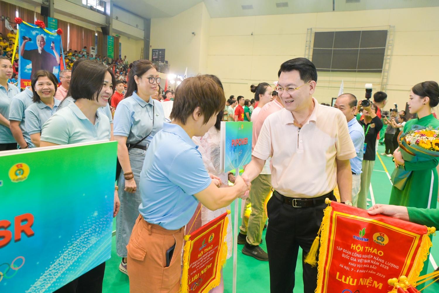 Đoàn thể thao PV Power đạt nhiều giải cao tại Hội thao Petrovietnam khu vực phía Bắc 2025