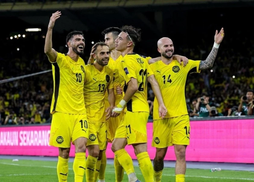 Tuyển Malaysia nhận nhiều lời khen sau trận thắng Việt Nam.