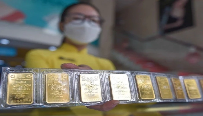 Giá vàng hôm nay 12/6 tiếp đà tăng mạnh tiến sát mốc 120 triệu đồng/lượng