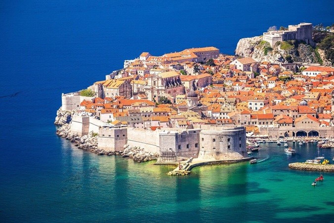 thành phố ven biển Dubrovnik của Croatia. croatia.jpg