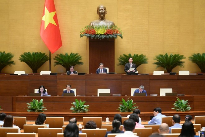Quốc hội xem xét công tác tổ chức, nhân sự