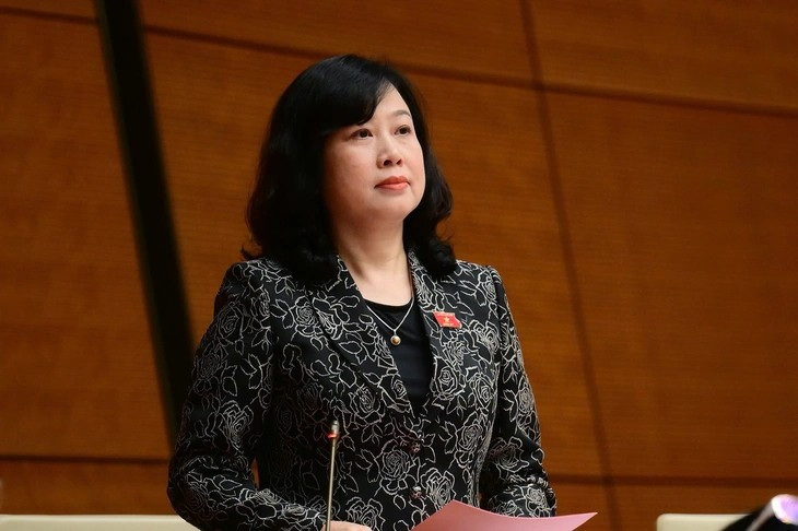 Bộ trưởng Bộ Y tế Đào Hồng Lan. qua-tai-benh-vien-tuyen-tren-nut-that-o-dau.jpg