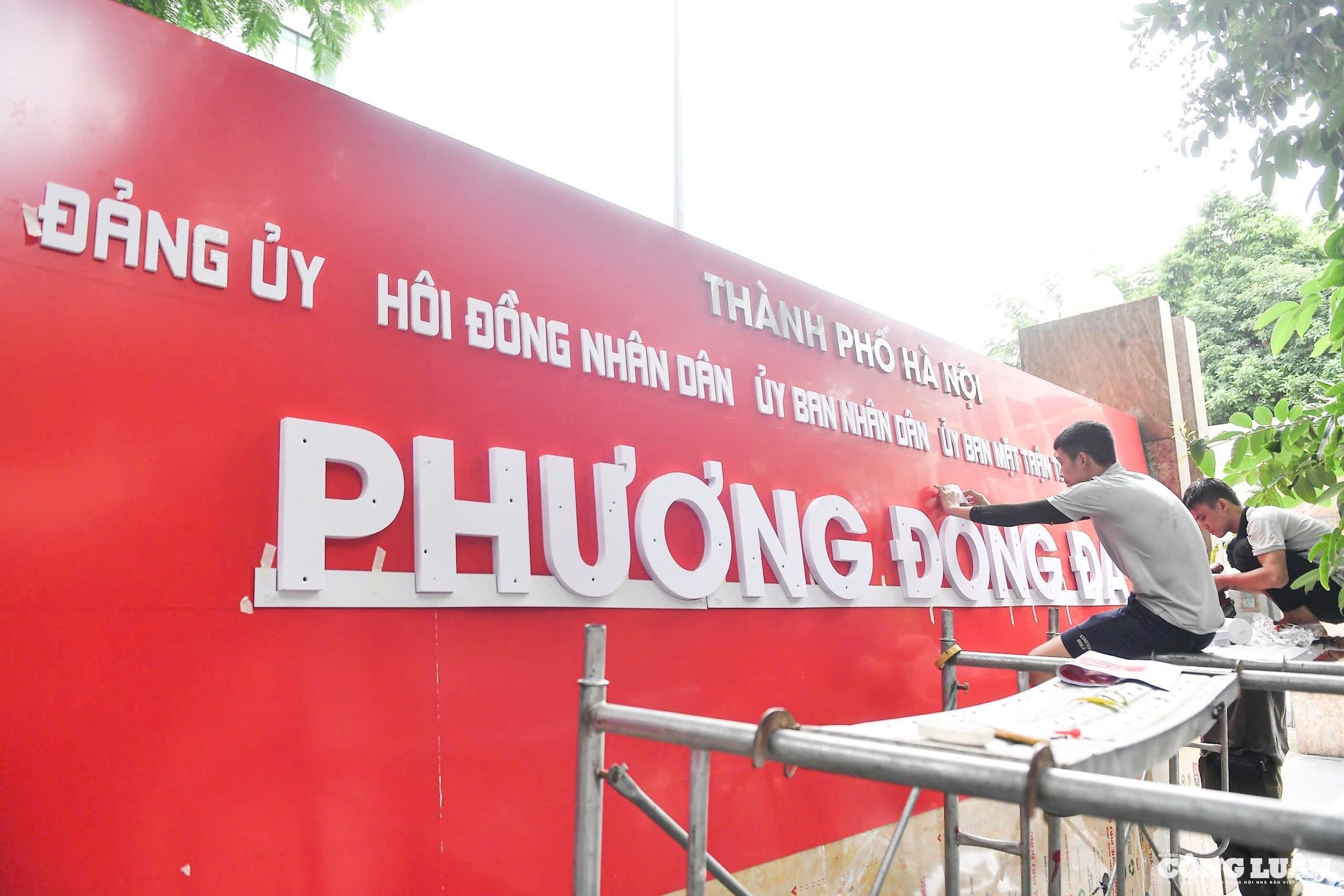 Từ 526 xã, phường hiện hữu, thành phố sẽ sắp xếp lại còn 126 đơn vị hành chính cấp xã, bao gồm 51 phường và 75 xã. Đây là một bước đi mạnh mẽ nhằm tinh gọn bộ máy, nâng cao hiệu quả quản lý nhà nước và phục vụ người dân một cách tốt nhất.