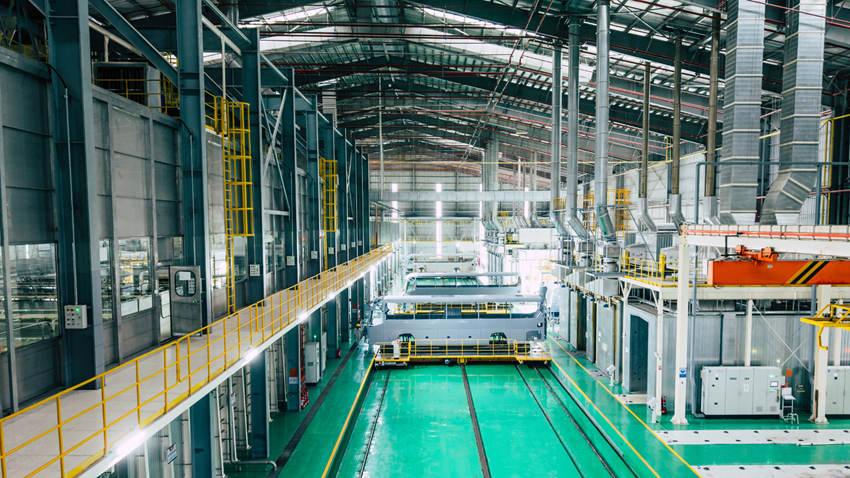 Sản xuất tại công ty Kim Long Motor.