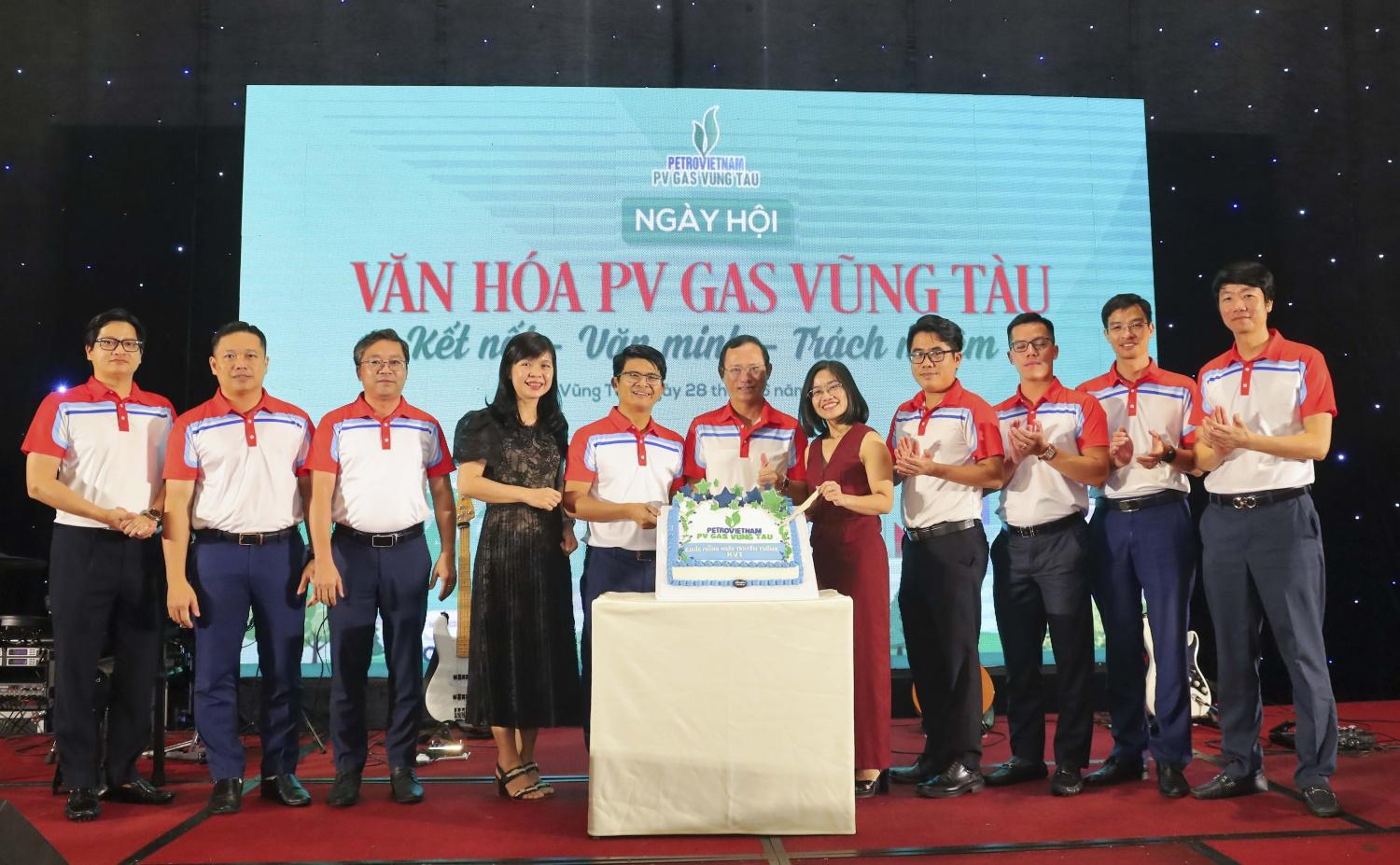 Đêm hội gala diner
