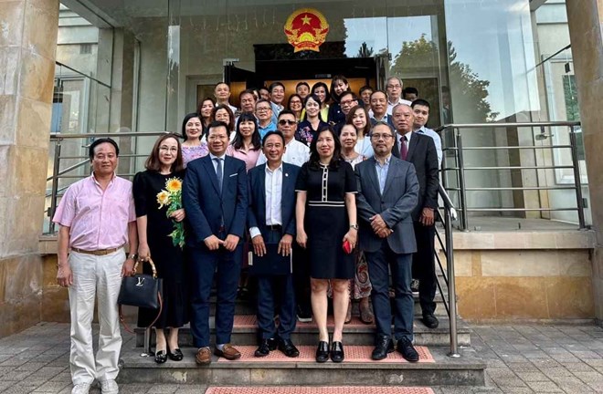 Xây dựng thương hiệu, đưa hàng Việt vào thị trường Ba Lan