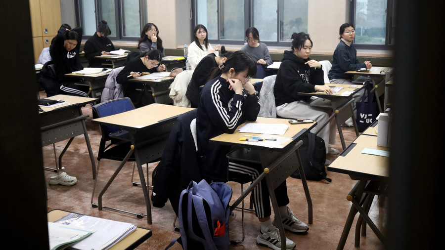 Khuôn viên Trường Đại học Quốc gia Seoul, Hàn Quốc.