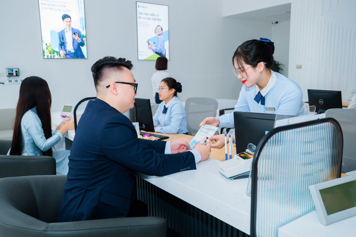 PGBank F-card l&agrave; sản phẩm hướng đến c&aacute;c c&aacute; nh&acirc;n v&agrave; tổ chức.